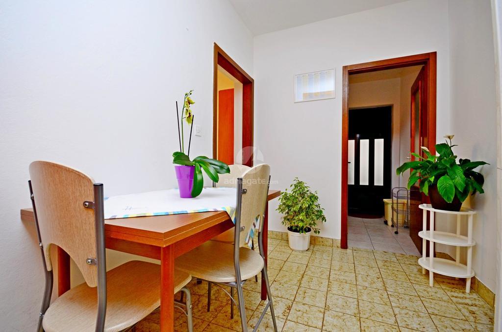 Apartments Mario With Private Parking Makarska Cameră foto