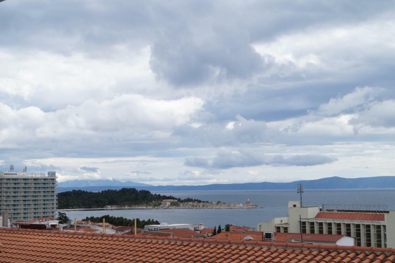 Apartments Mario With Private Parking Makarska Exterior foto