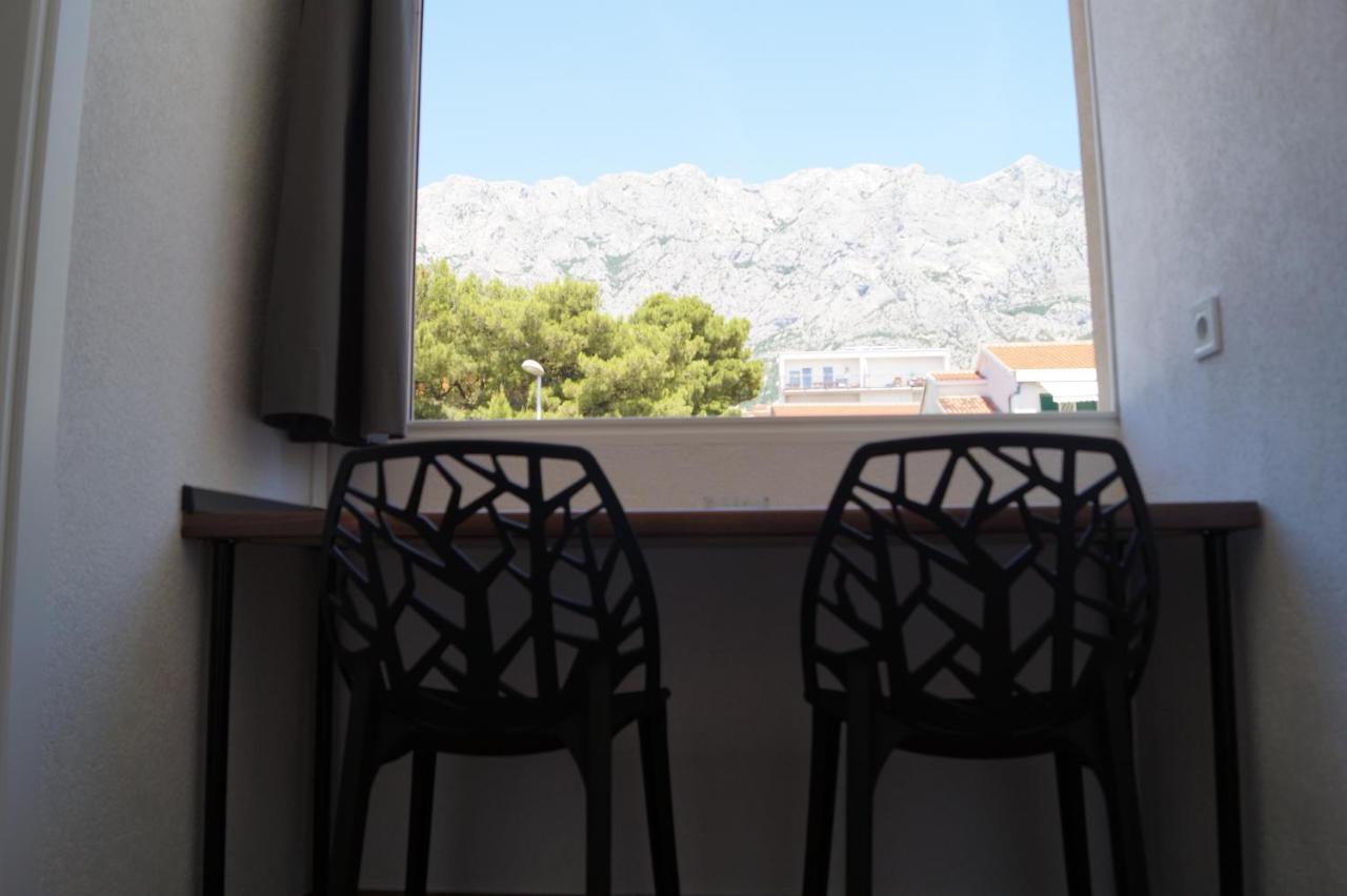 Apartments Mario With Private Parking Makarska Exterior foto